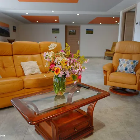 La Margeride 4 Personnes بيت للعطل